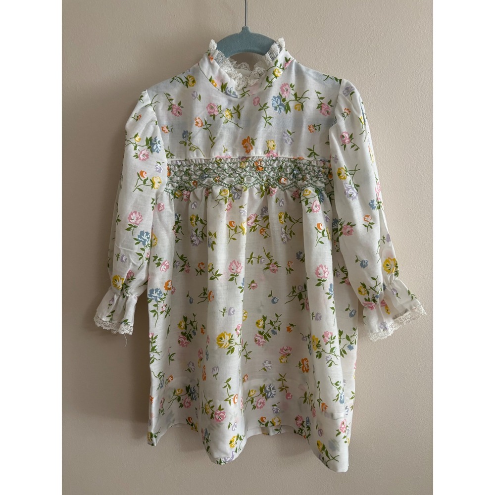 Vintage Polly Flinders Hand Smocked Floral Dress White Lace Trim Size 5 Cottage